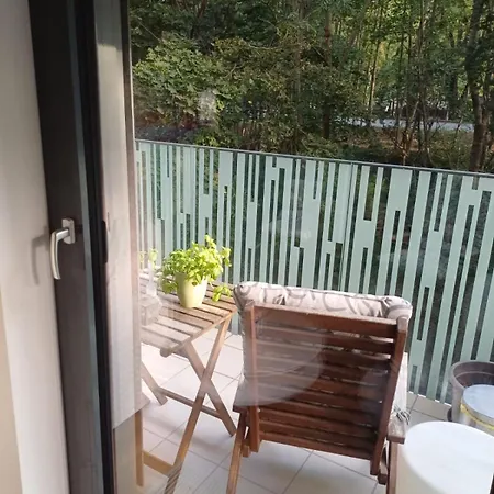 아파트 10min To The Center Modern Flat