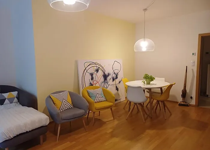 10min To The Center Modern Flat *